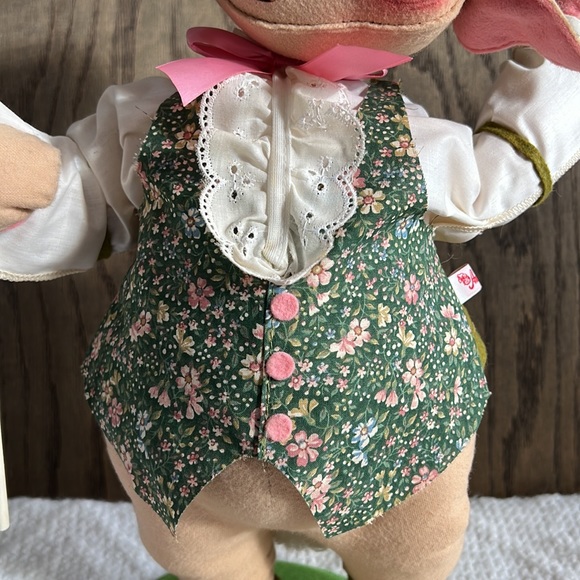 Annalee 18” Vintage Easter Parade Boy Bunny doll - Picture 9 of 16